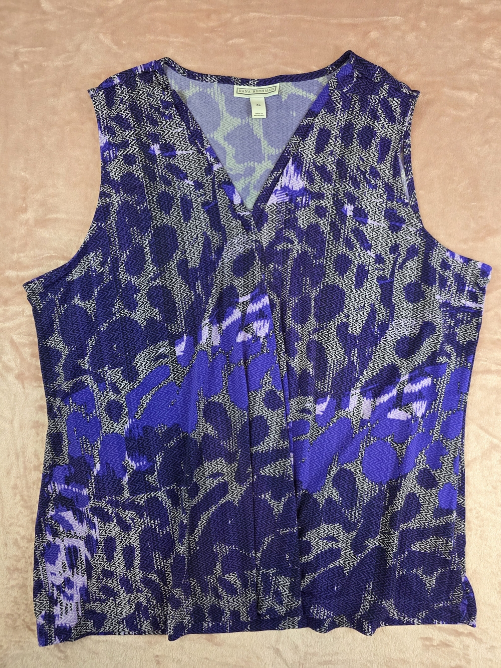 Dana Buchman Purple Printed Sleeveless V-Neck Top